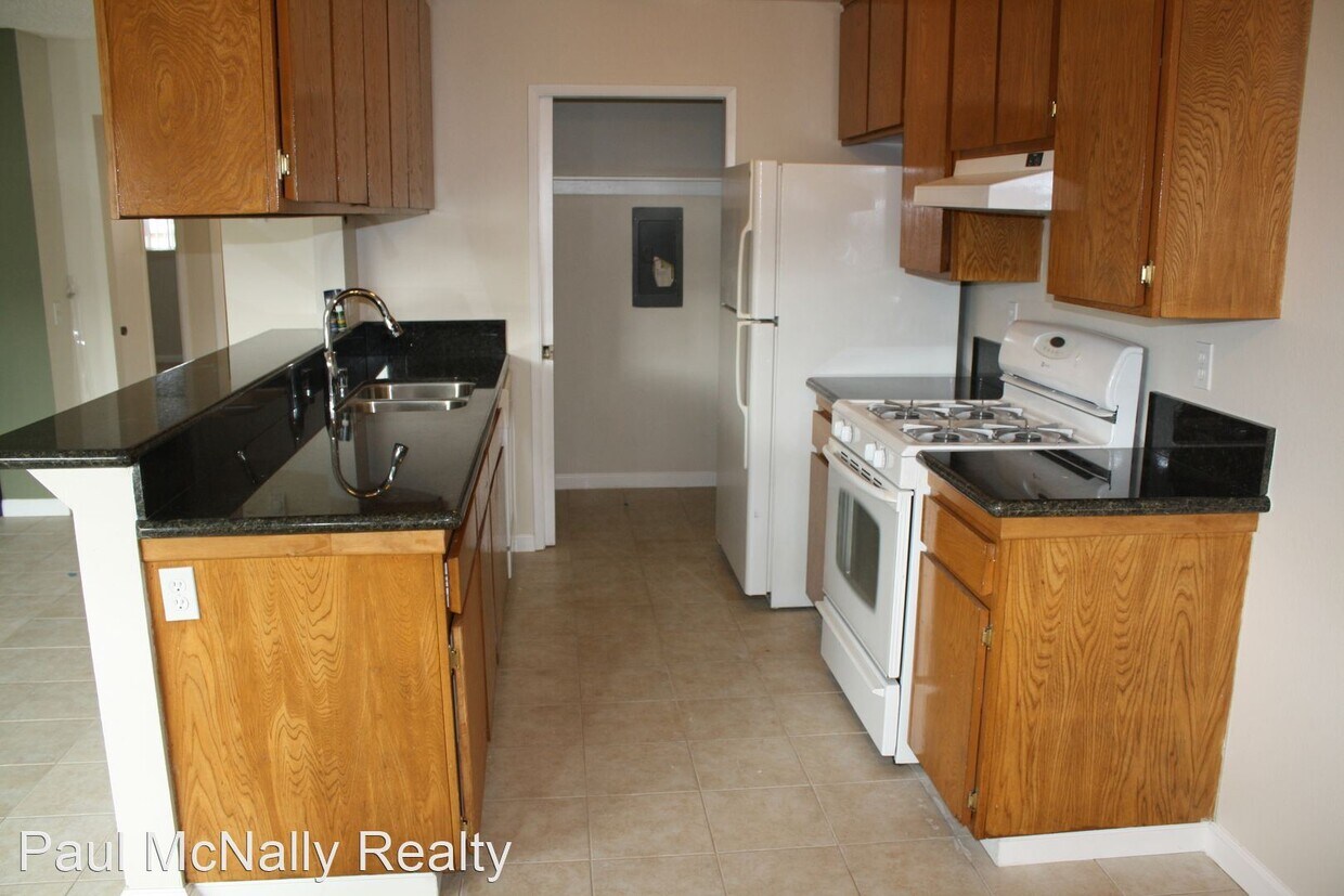 Primary Photo - 2 br, 1 bath House - 3297 Caminito Quixote