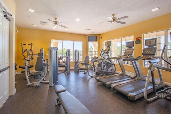 Foto del edificio - 4001 Breakview Dr