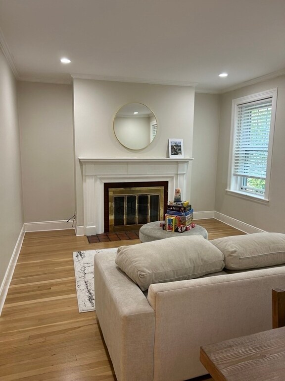 Foto principal - 313 Tappan St