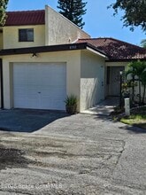 Building Photo - 8742 Lantana Ct