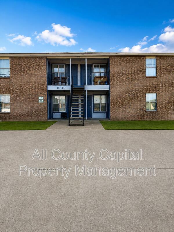 Building Photo - 1507 Dugger Cir