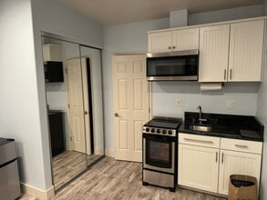 Building Photo - 278 Pinecrest Pl