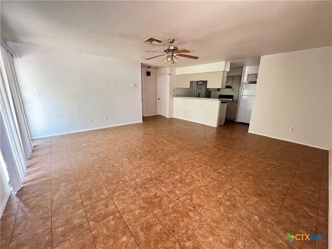 Building Photo - 314 Craddock Ave