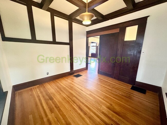 Foto del edificio - 4727 NE 10th Ave