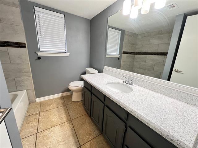 Foto del edificio - 213 Alexander Ct