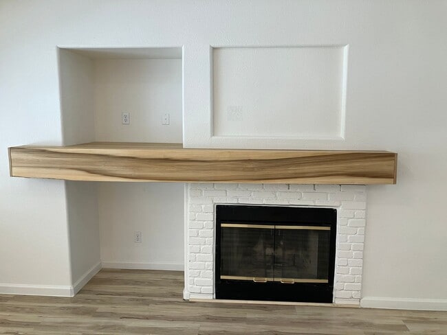 Foto del edificio - 5200 Dunham Ct