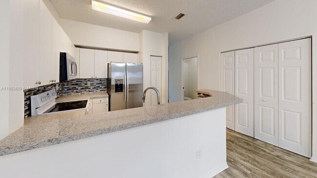 Foto del edificio - 2217 SE 23rd Ave