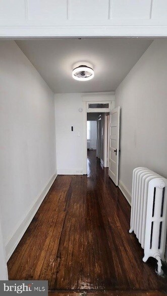 Foto del edificio - 1743 D St SE