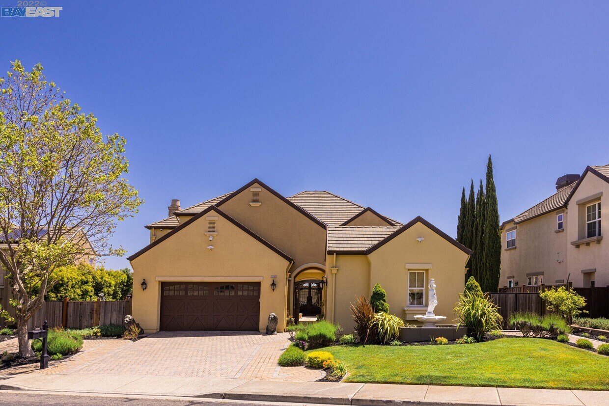 Foto principal - 7821 Galway Ct
