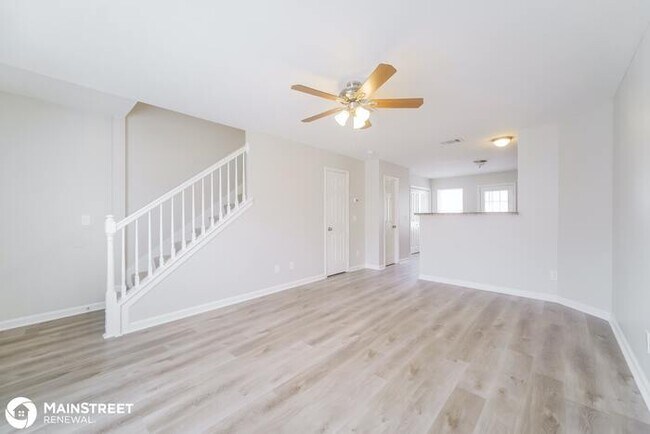 Building Photo - 6035 Cullen Dr, La Vergne, TN 37086