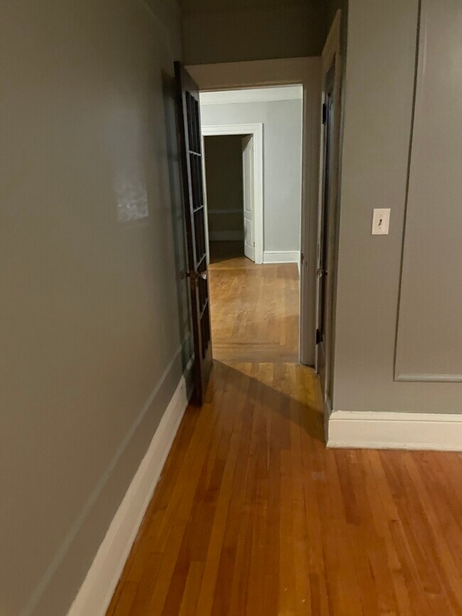 Foto del edificio - 572 Dickinson St