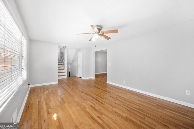 Foto del edificio - 397 Waterford Rd NW