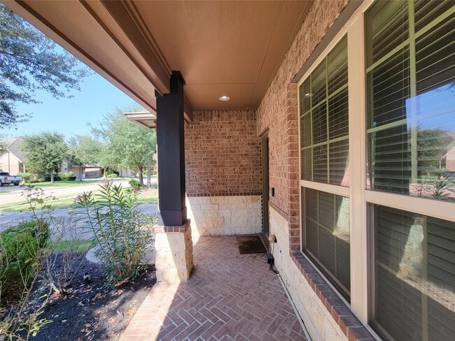 Building Photo - 24130 Via Renata Dr