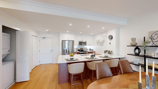 Interior Photo - The Franklin at Hancock Village