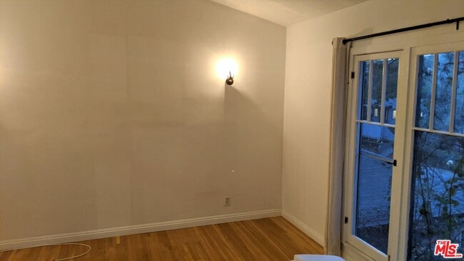 Building Photo - 850 Tularosa Dr