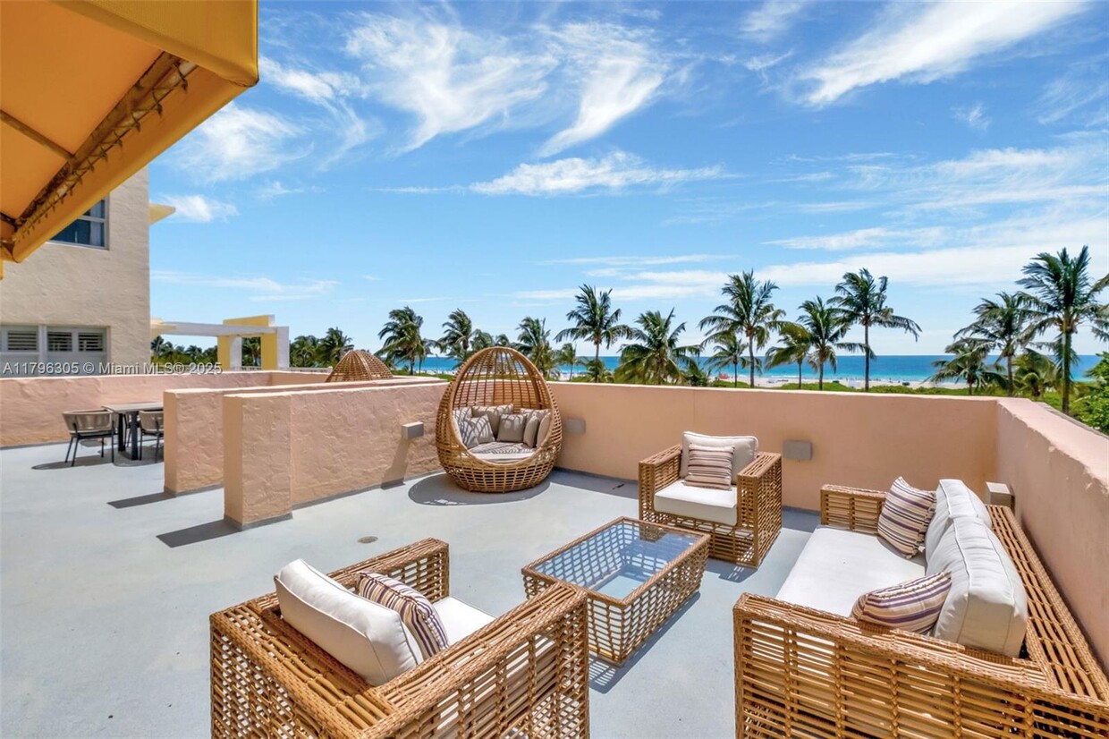 Foto principal - 834 Ocean Dr