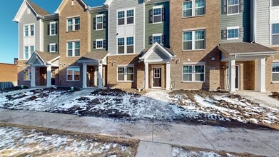 Building Photo - 134 Yorktown Ct