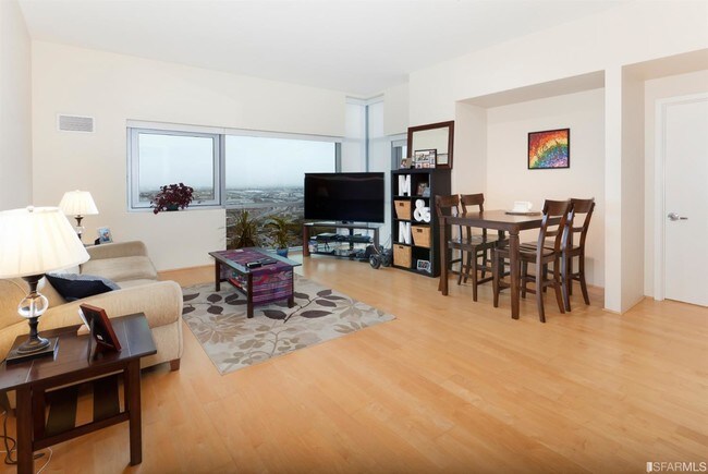 Building Photo - 1 Mandalay Pl