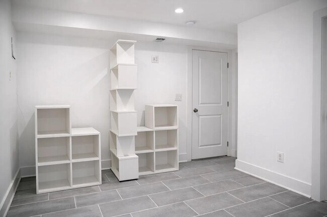 Foto del edificio - 1633 Kalmia Rd NW