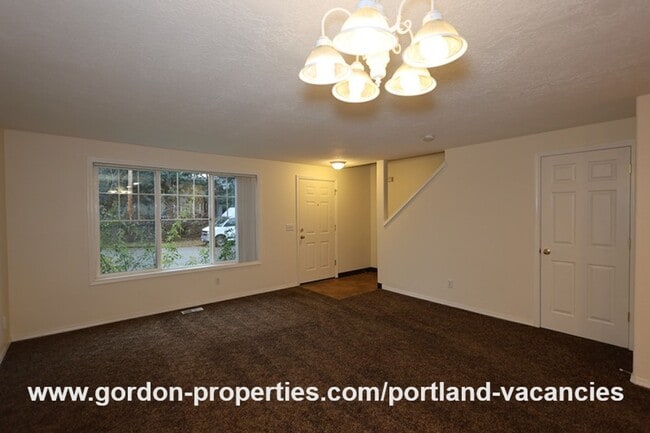 Building Photo - 5254 SE 73rd Ave
