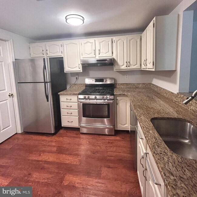 Foto del edificio - 1705 Mountainview Dr