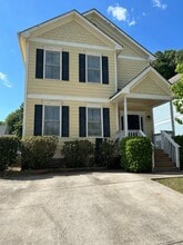Building Photo - 150 Betsy Ln
