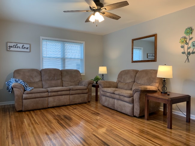 Building Photo - 1800 Notre Dame St