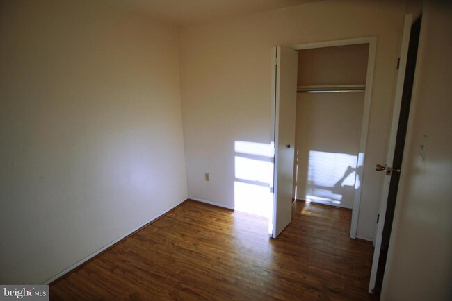 Building Photo - 1831 Grempler Way