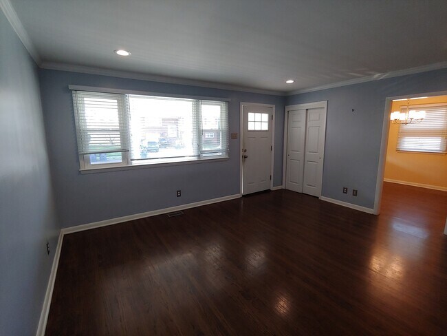 Photo - 8 Cornell Ave House