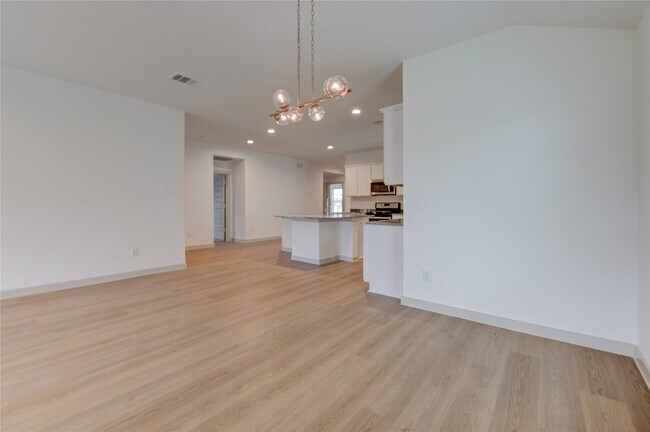 Foto del edificio - 7715 Smooth Vly Ct