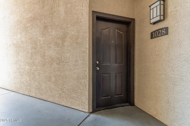 Building Photo - 5302 E Van Buren St