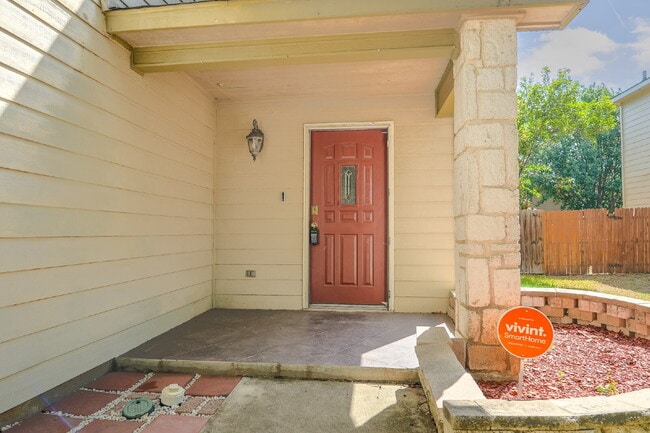 Photo - 16414 Royal Horse Apartment