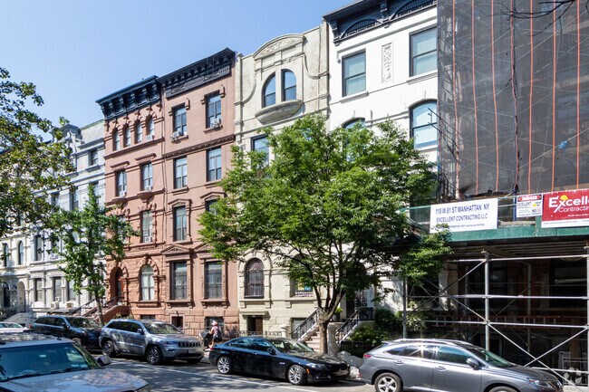 Building Photo - 123 W 81st St