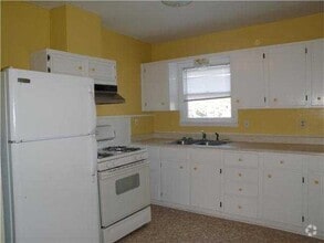 Building Photo - 4501 Lareina Dr