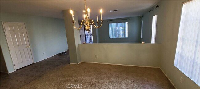 Foto del edificio - 2563 Gilbert Ave