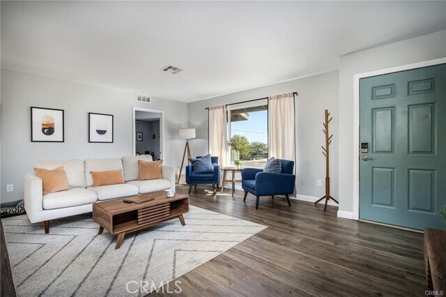 Foto del edificio - 6886 Hillview Rd