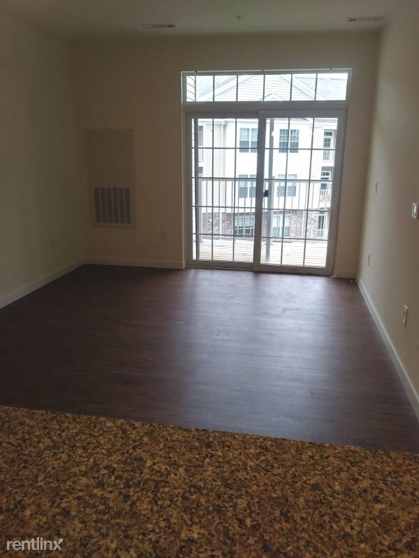 Foto del edificio - 151 Burkhall St