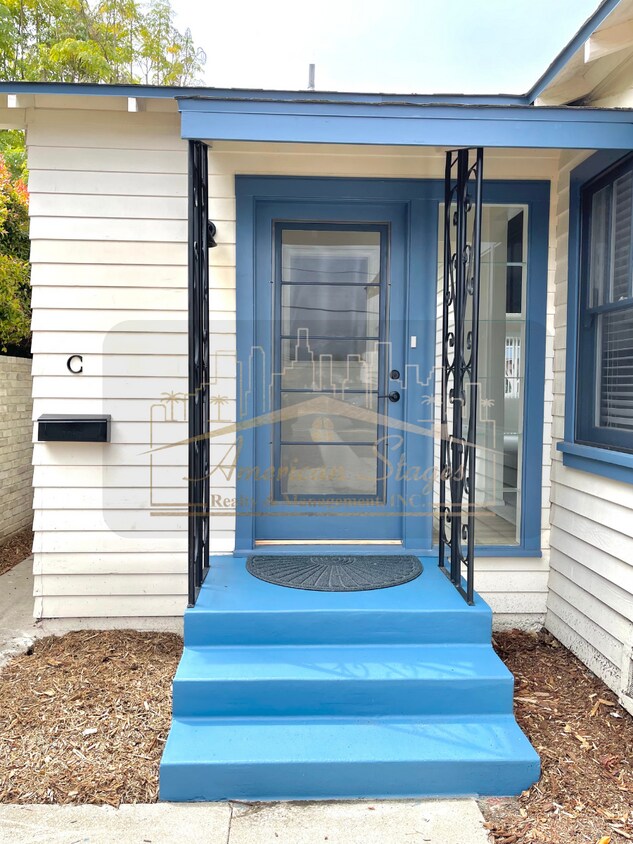 Foto principal - 5387 8th St