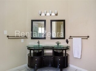 Foto del edificio - 6103 Meadowside Trl