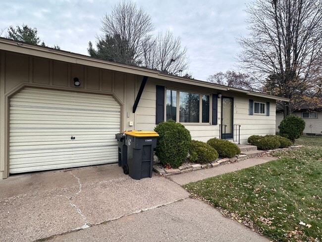 Foto del edificio - 1412 Keck Ave