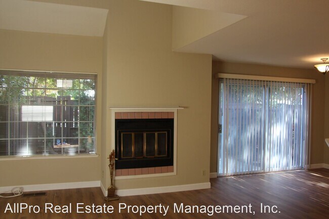 Building Photo - 2 br, 2.5 bath House - 48 Blue Coral Terrace