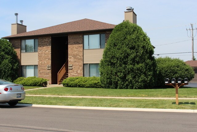 Primary Photo - 1172 Manchester Ct
