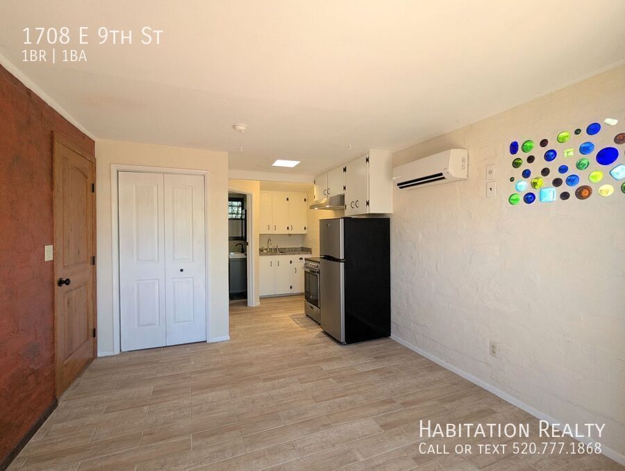 Foto principal - 1708 E 9th St