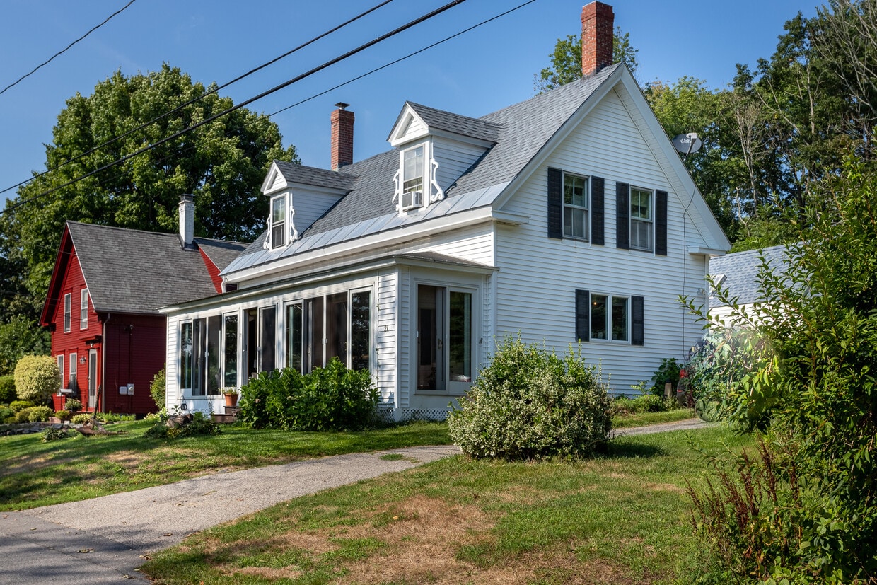 21 Old Ferry Ln, Kittery, ME 03904 House Rental in Kittery, ME