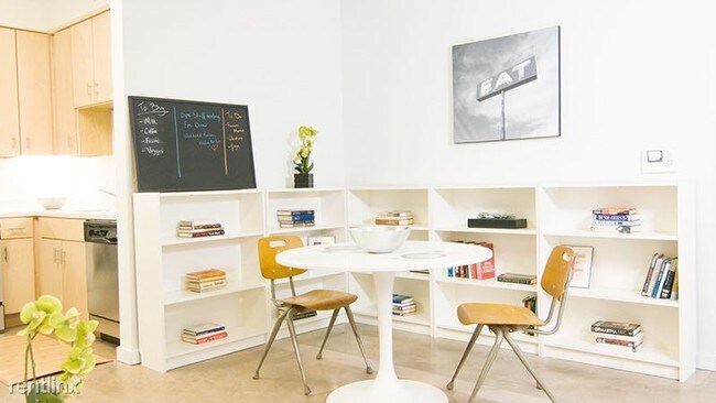 Foto del edificio - 4841 Broadway