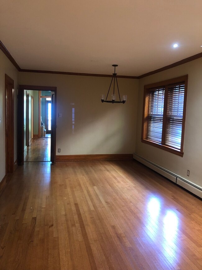 Building Photo - 1807 Washington St