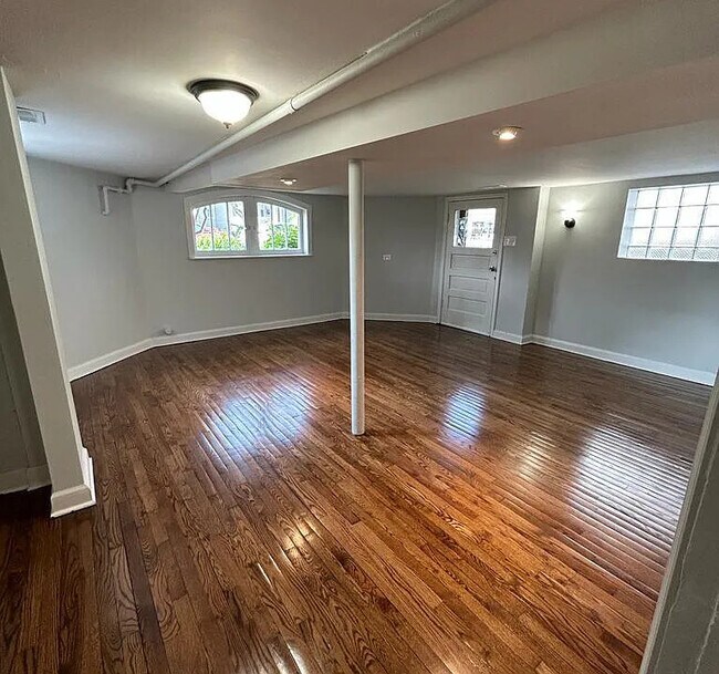 Foto del edificio - 5634 W Berenice Ave