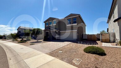 Building Photo - 26410 N Thornhill Dr