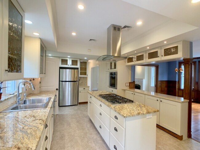 Foto del edificio - 7 Brooks Ave