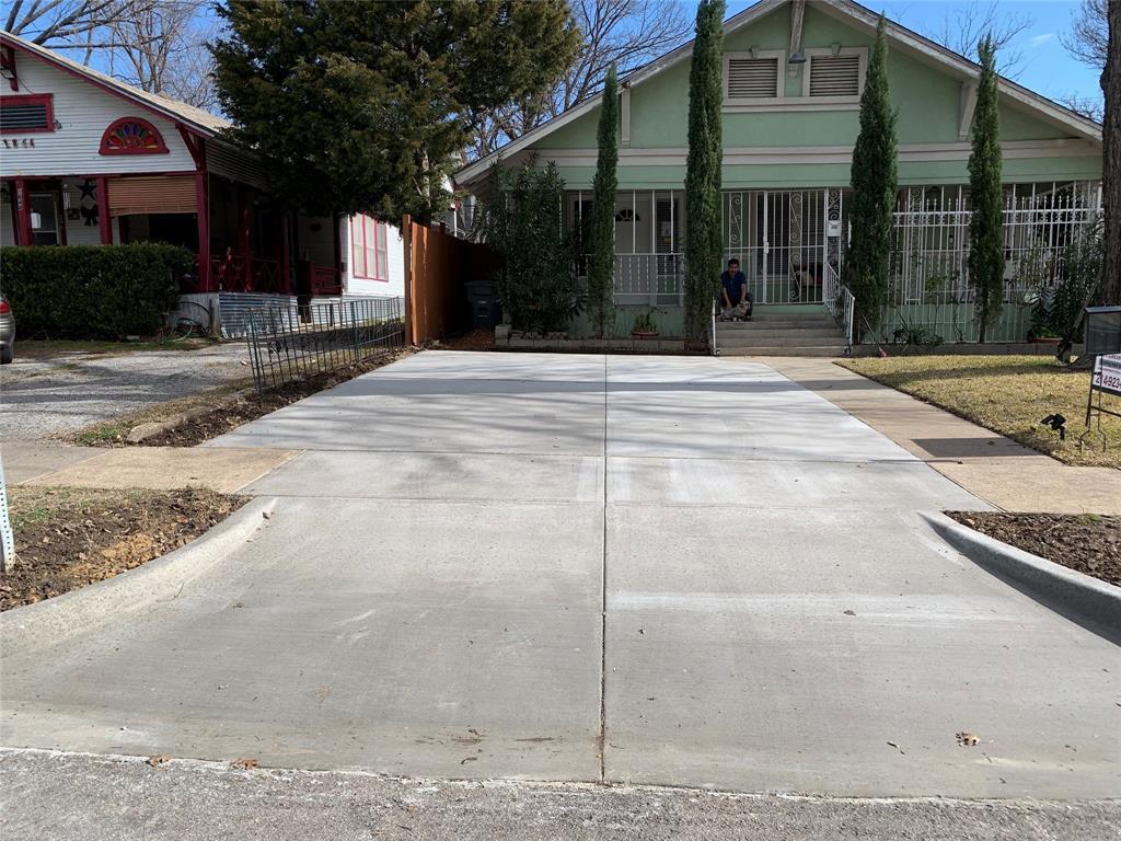 Primary Photo - 1842 McMillan Ave